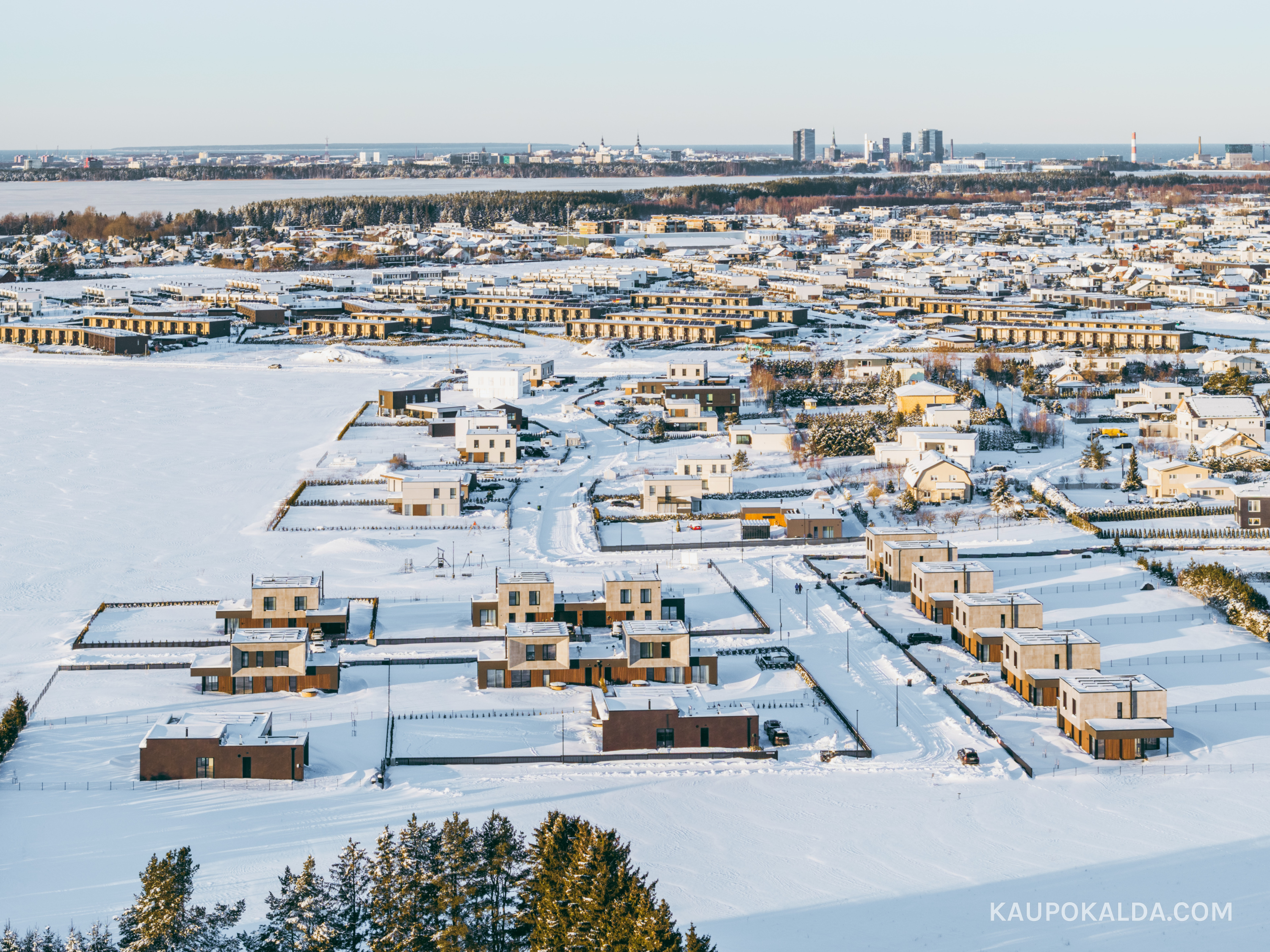 Kindlusepealse villad