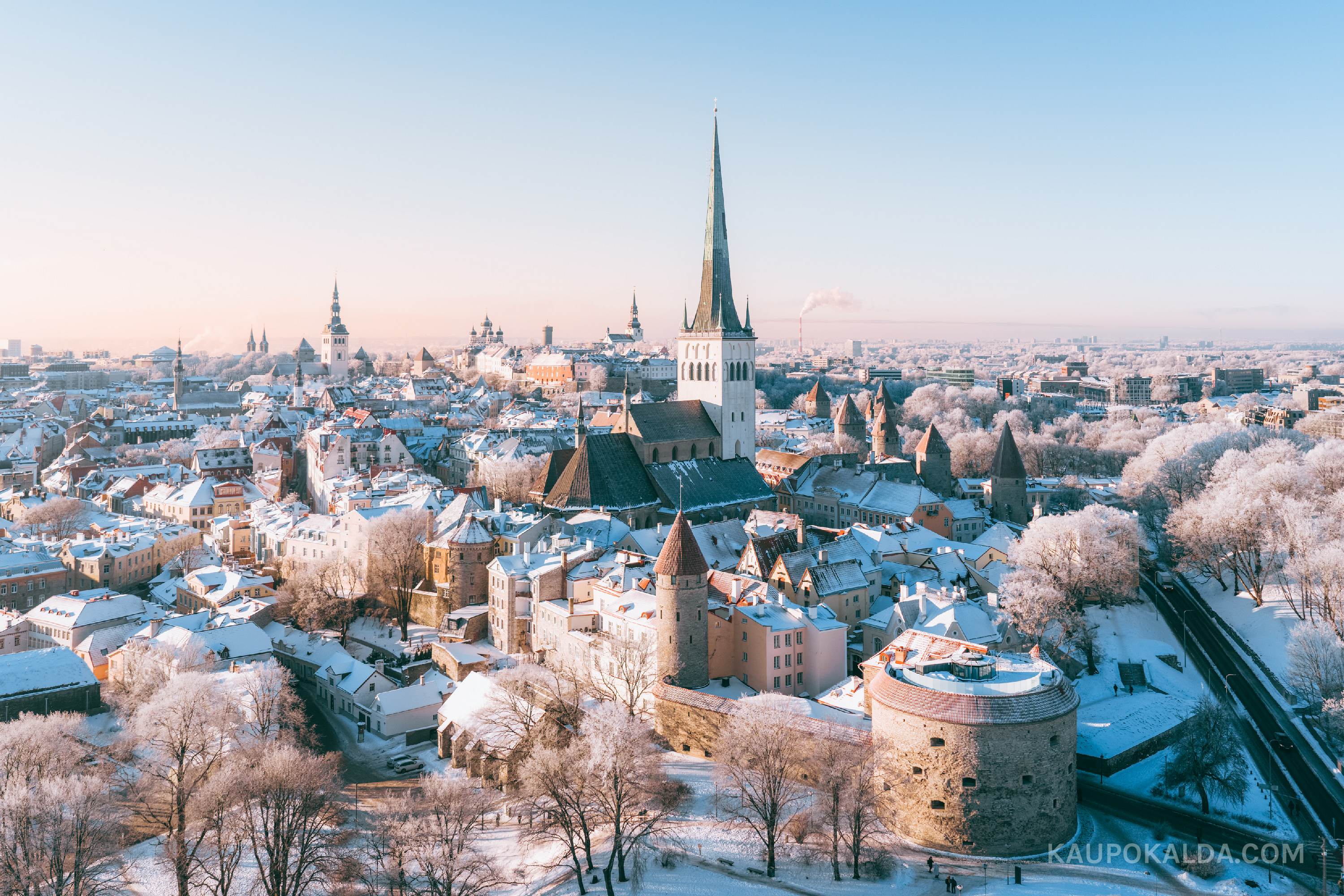 Härmas hommik vanalinnas