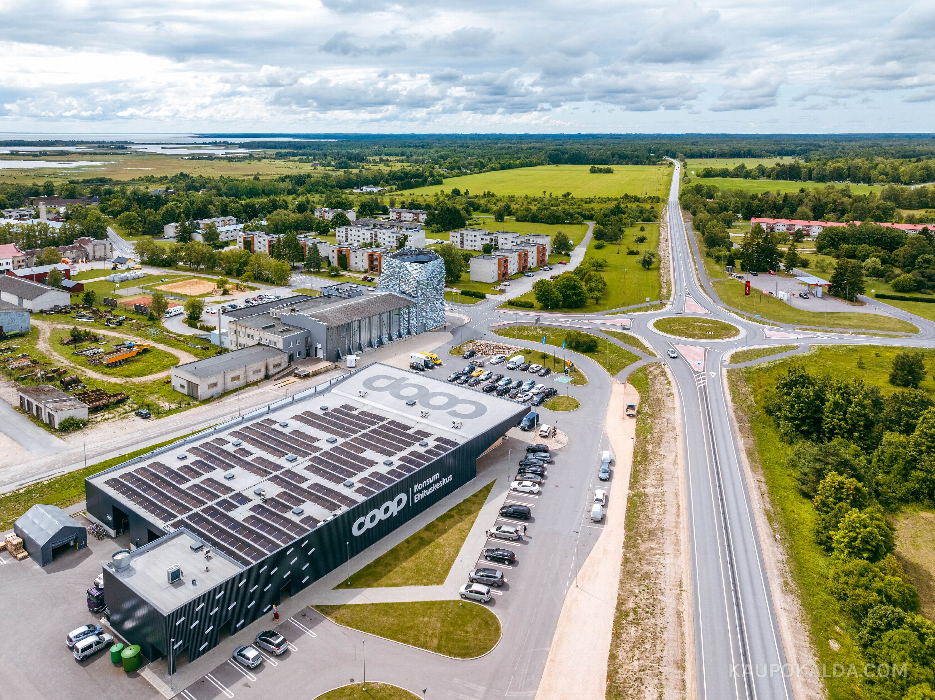 Käina Coop ja Tuuletorn