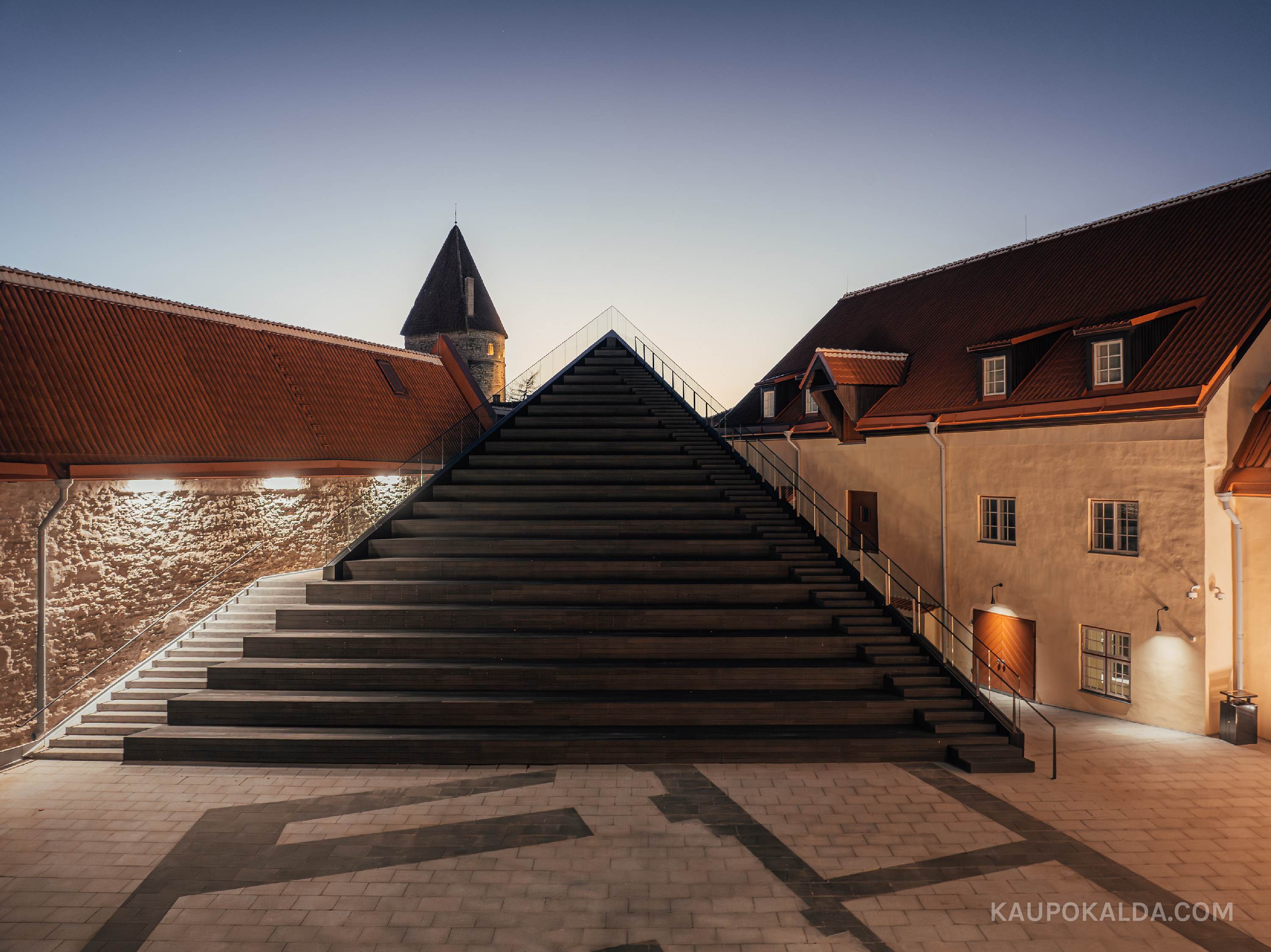 Uuenenud Tallinna Linnateater (seeria)