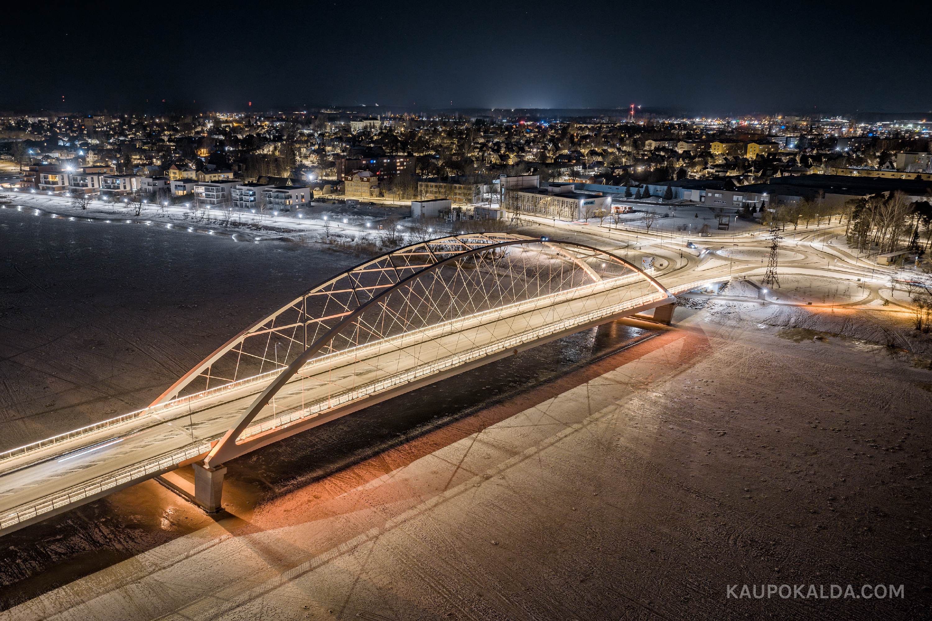 Pärnu uus sild talvel