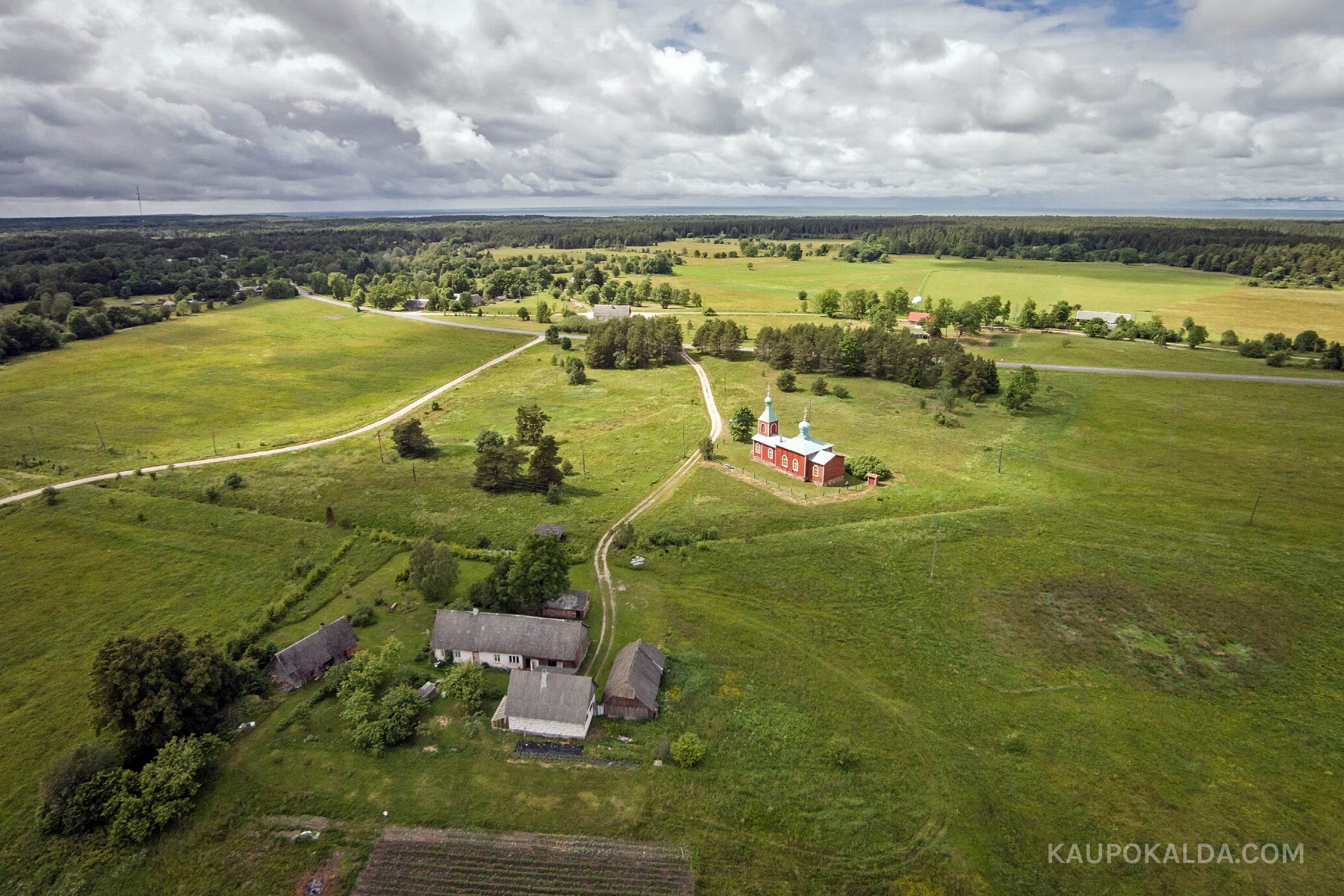Metsküla kirik maastikuga
